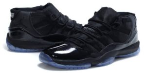 Fashionable black air Jordan 11