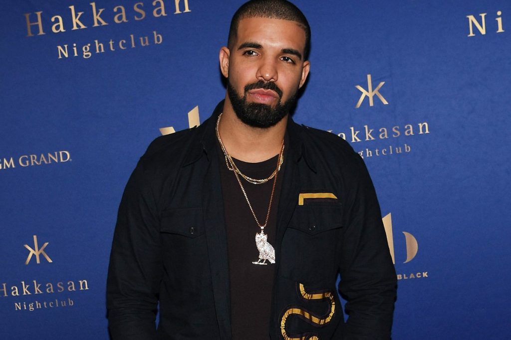 Drake owl diamond chain